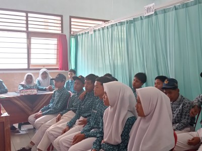 PEMILIHAN KETUA OSIS SMP NEGERI 2 PONCOKUSUMO MASA BAKTI 2023/2024